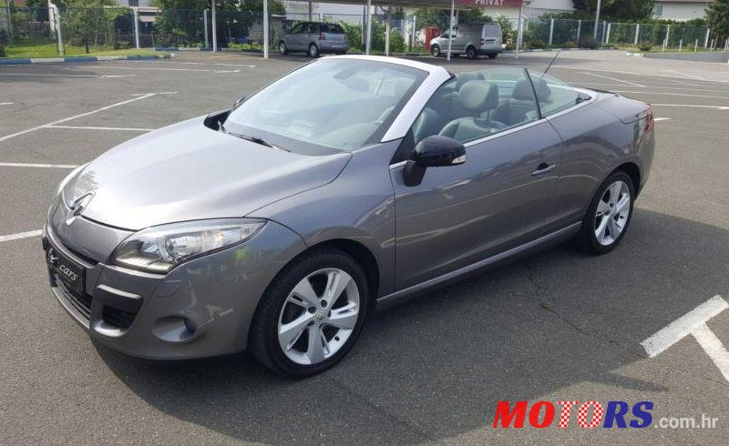 2013' Renault Megane Cabriolet photo #1