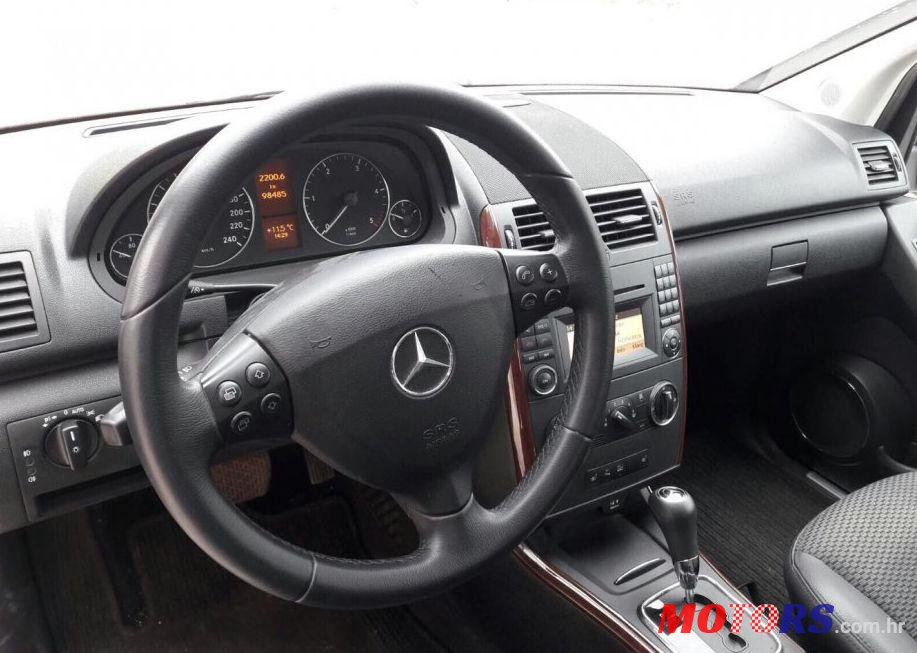 2009' Mercedes-Benz A-Klasa 180 Cdi photo #1