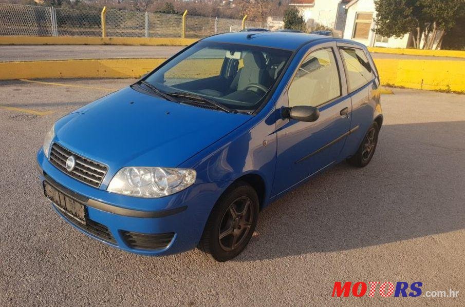 2005' Fiat Punto 1,2 photo #1