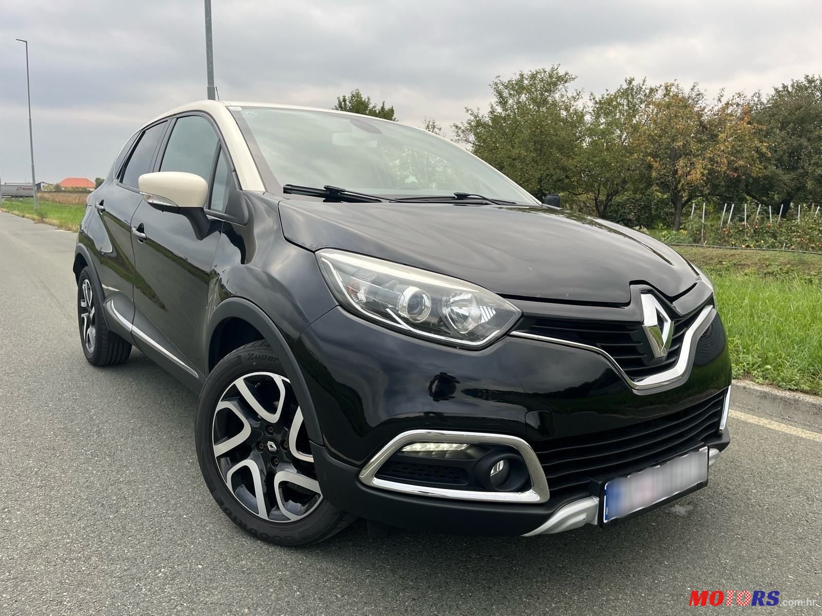2015' Renault Captur Tce 90 photo #3