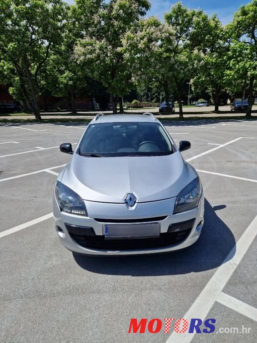 2011' Renault Megane Grandtour 1,5 Dci photo #2