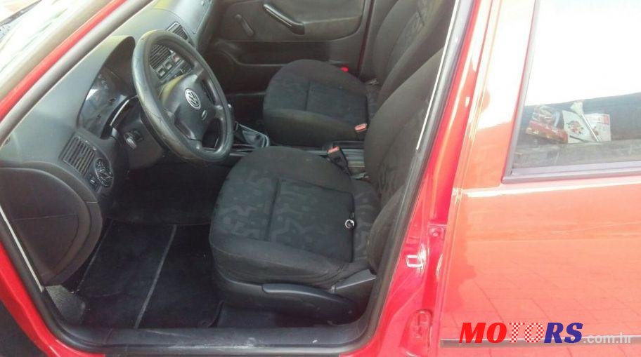 1998' Volkswagen Golf IV 1,9 Sdi photo #3