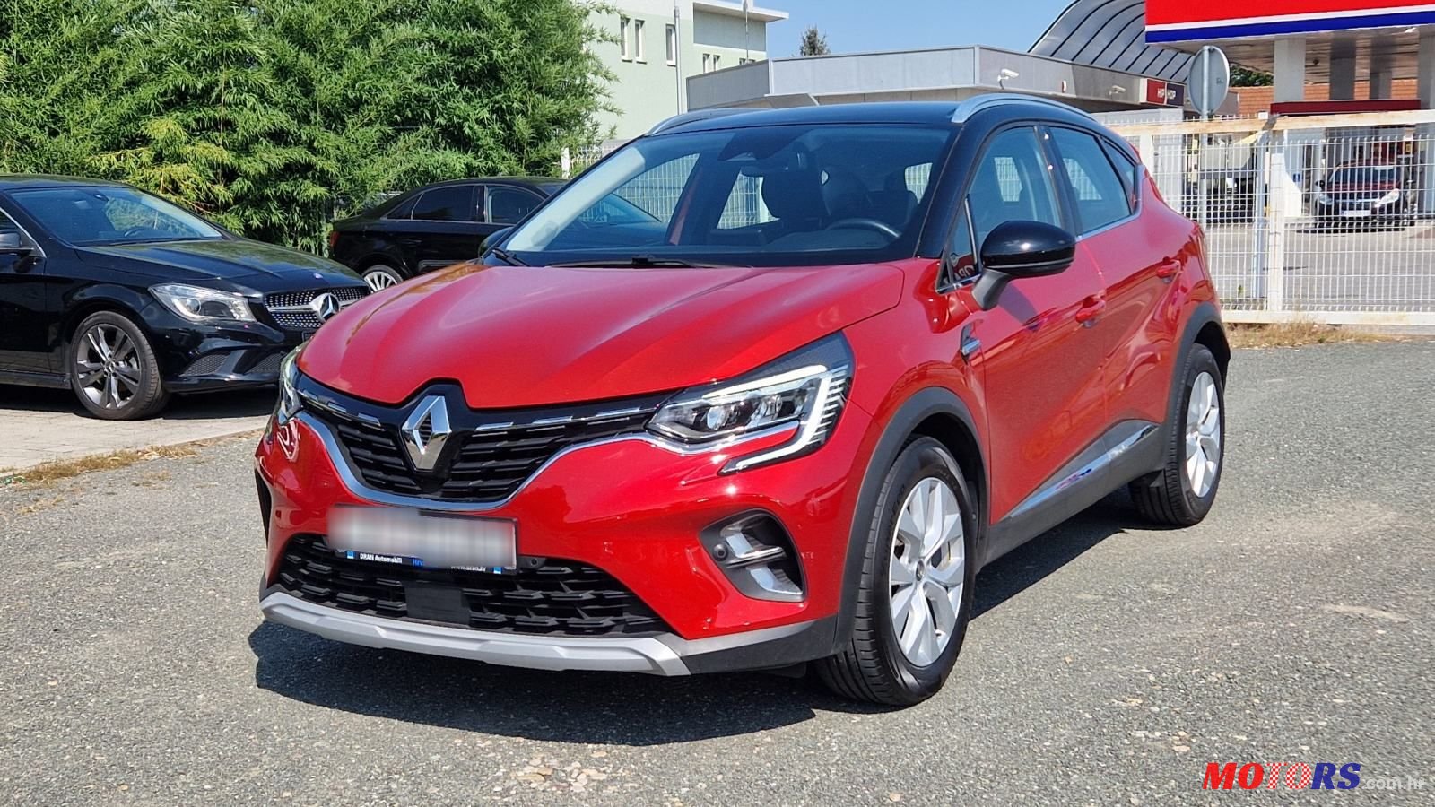 2021' Renault Captur Tce photo #1