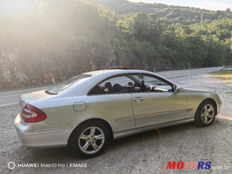 2003' Mercedes-Benz Clk Coupe 200 photo #2