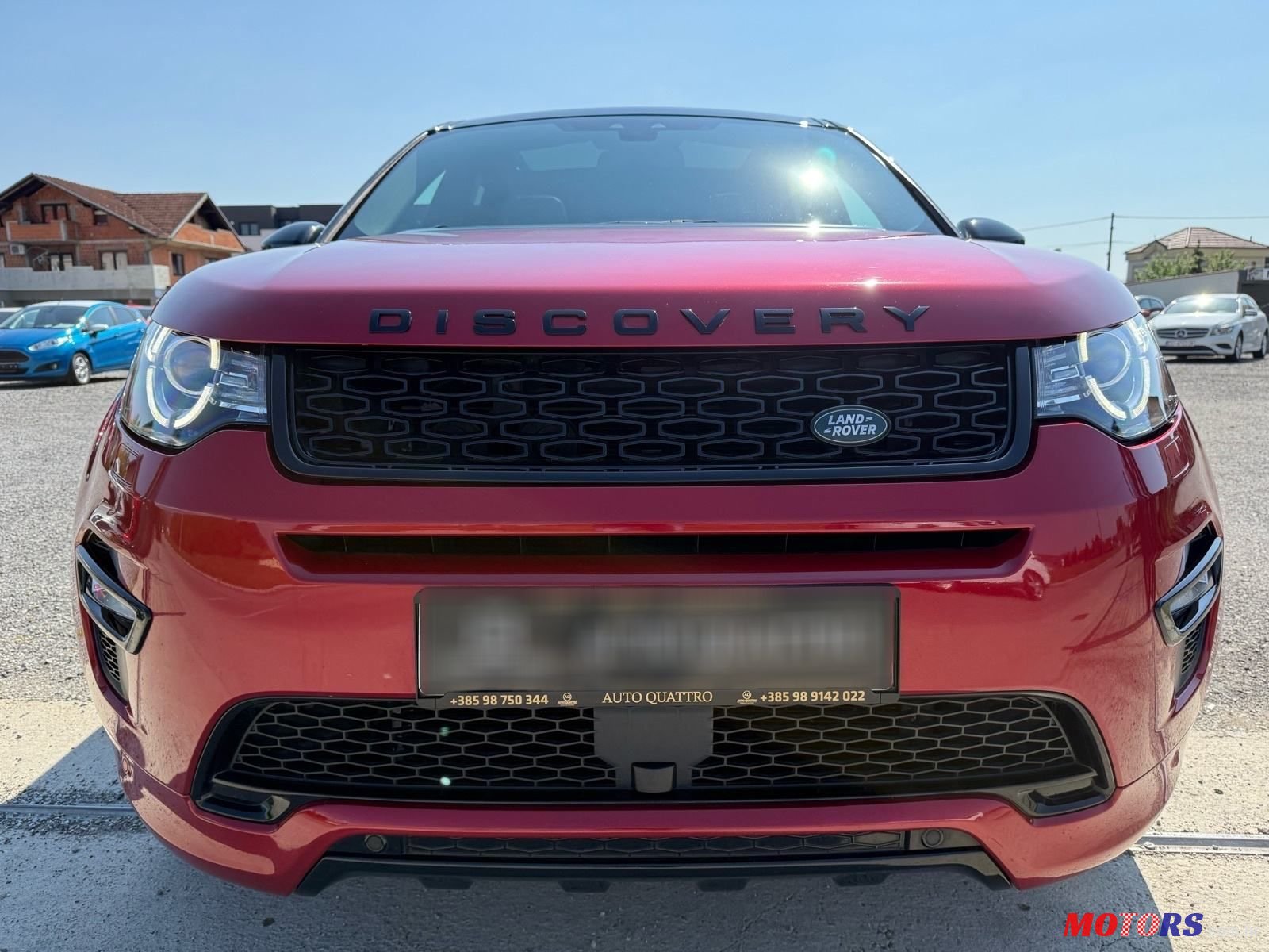 2016' Land Rover Discovery Sport photo #2