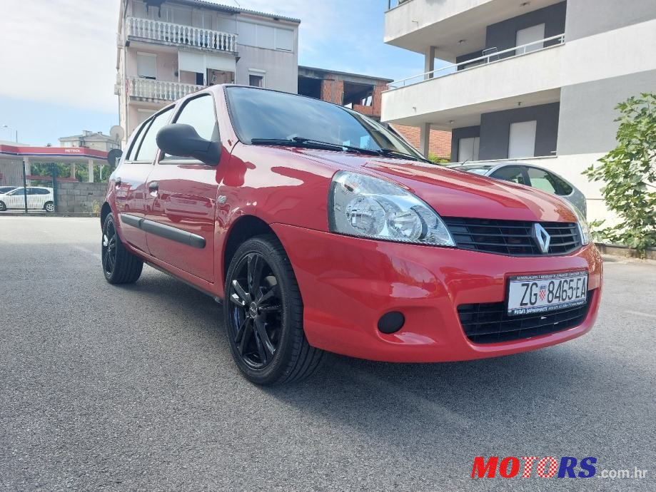 2009' Renault Clio 1,2 photo #3