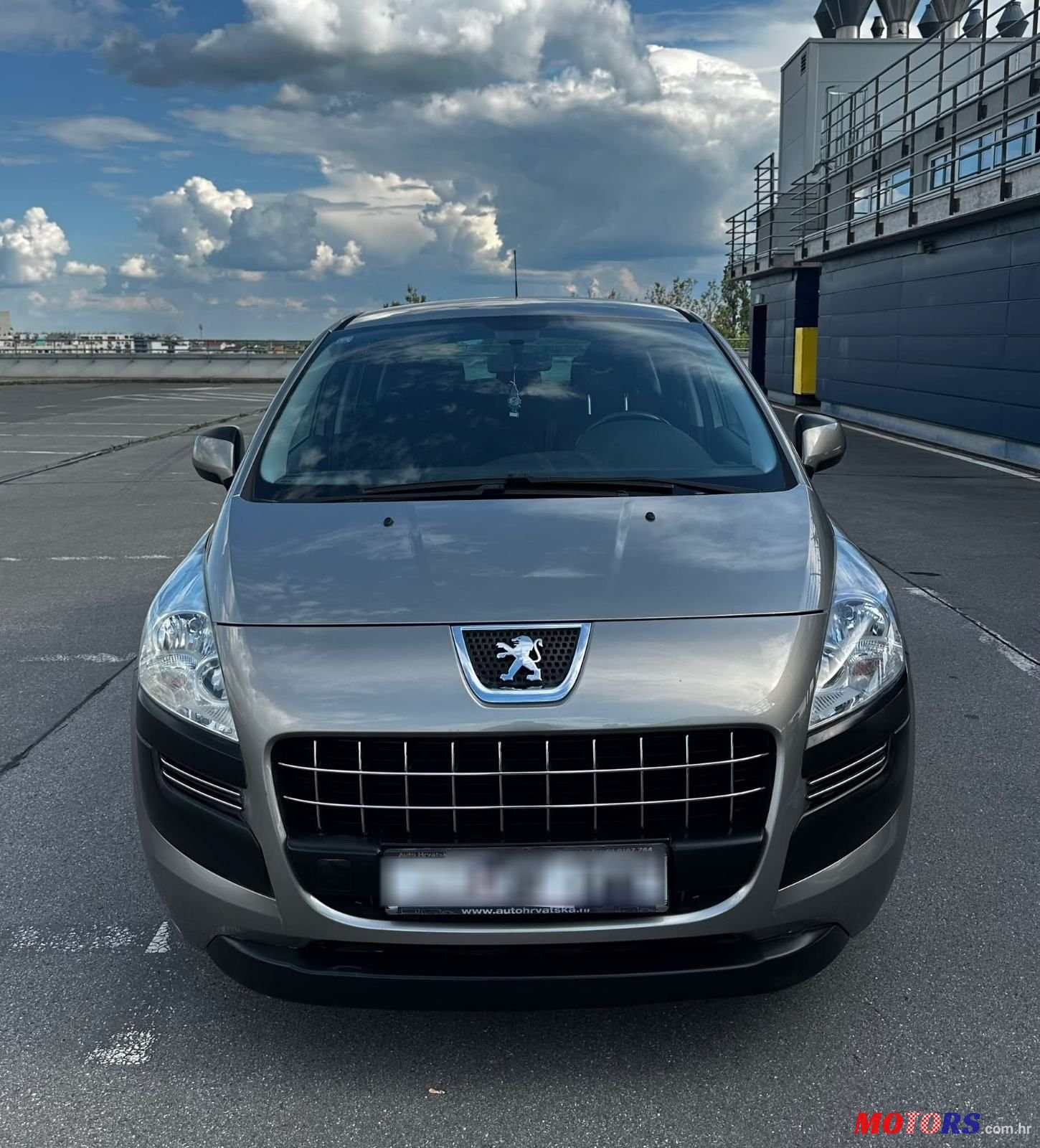2010' Peugeot 3008 1,6 Hdi photo #2