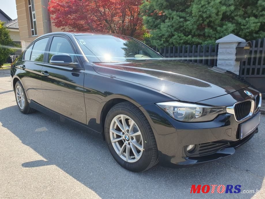 2012' BMW Serija 3 318D photo #2
