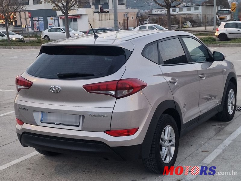 2017' Hyundai Tucson 1,7 Crdi photo #3