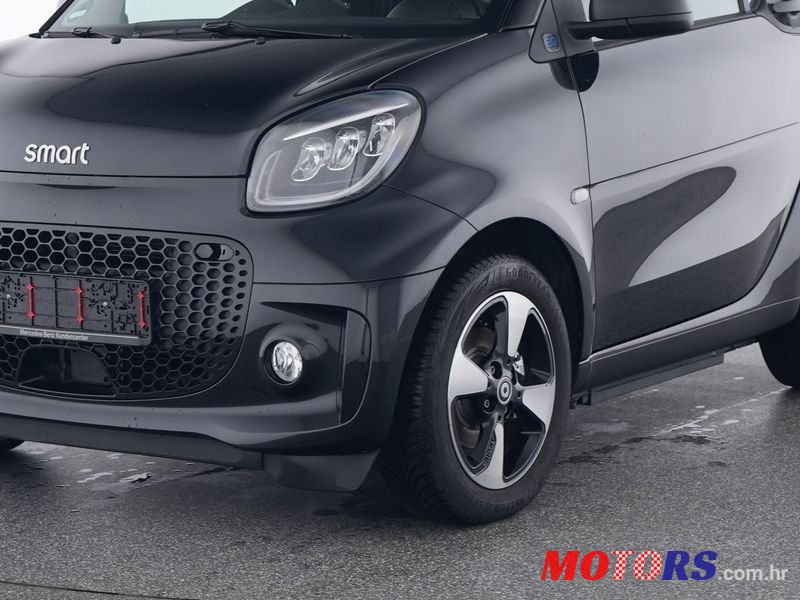 2023' Smart Fortwo 60Kw Exclusive photo #2