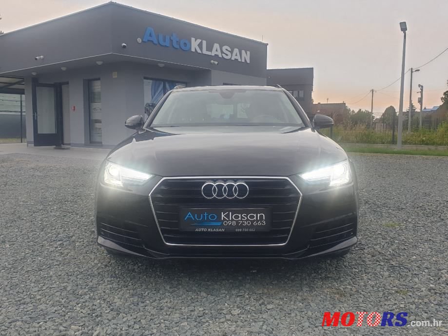 2016' Audi A4 Avant photo #2