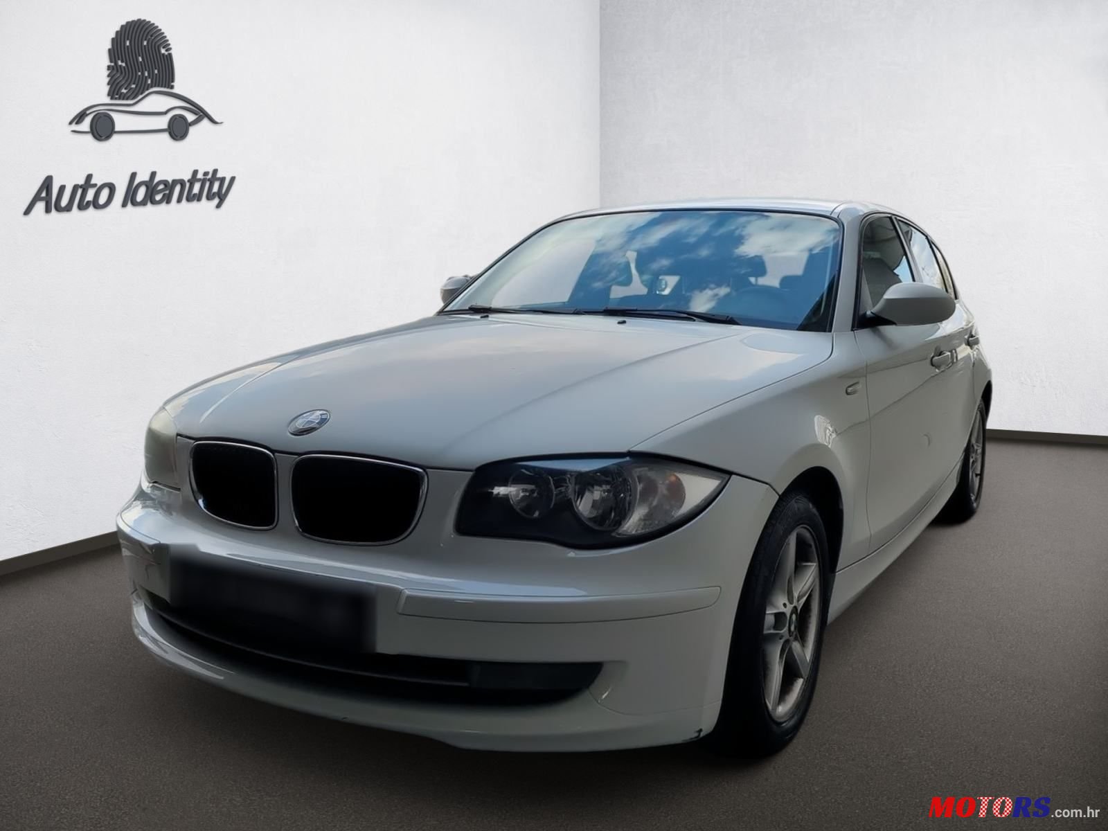 2009' BMW Serija 1 118D photo #1