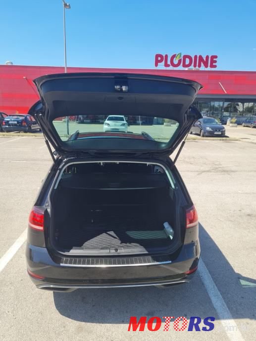 2017' Volkswagen Golf 7 photo #3