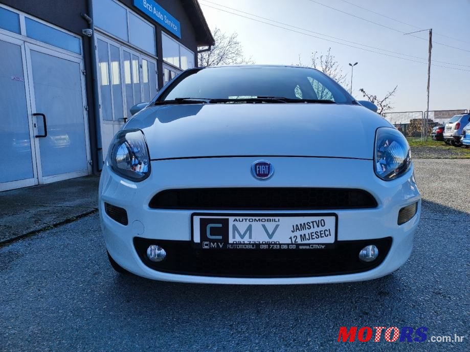 2012' Fiat Punto 1,4 16V photo #1
