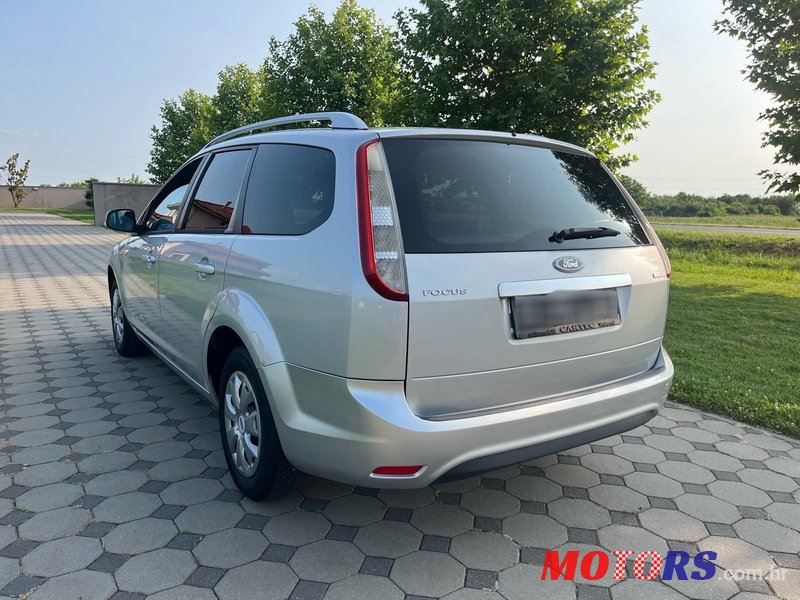 2008' Ford Focus Karavan photo #5
