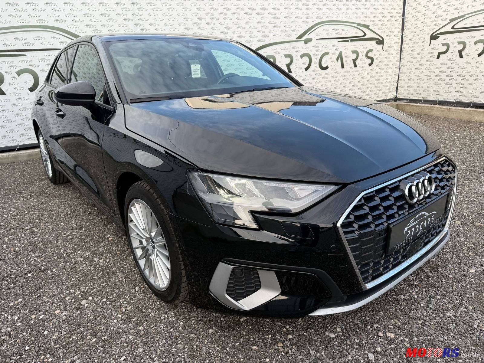 2020' Audi A3 35 Tdi photo #3