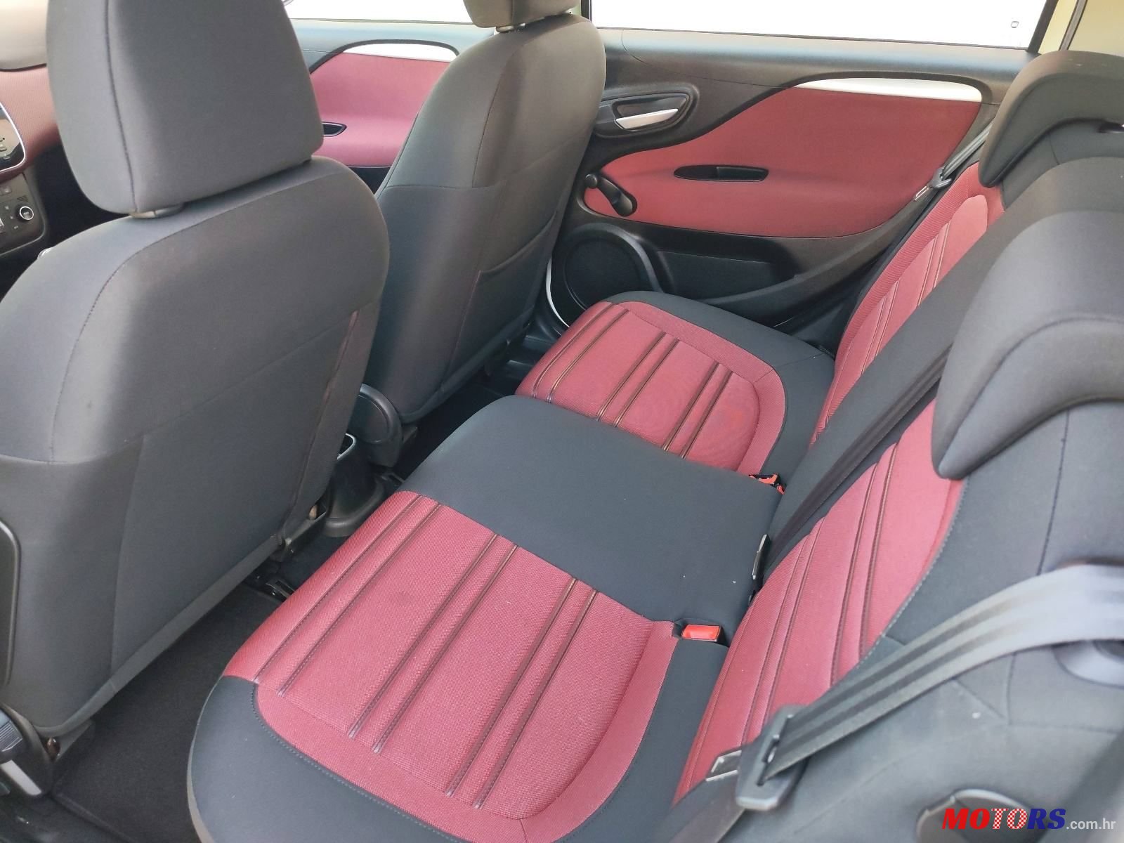 2010' Fiat Punto Evo 1,4 8V photo #5