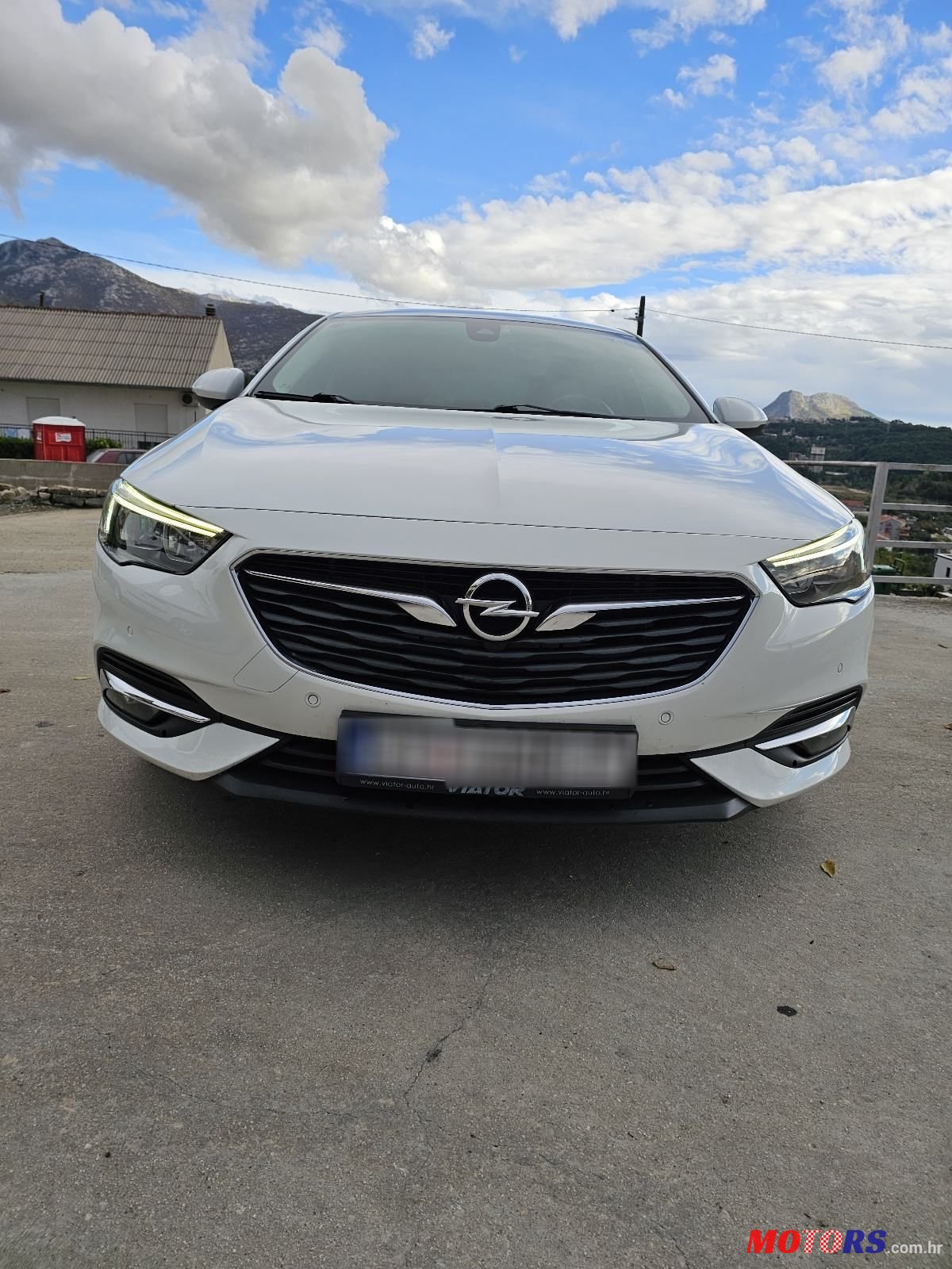 2018' Opel Insignia 1,6 Turbo photo #1