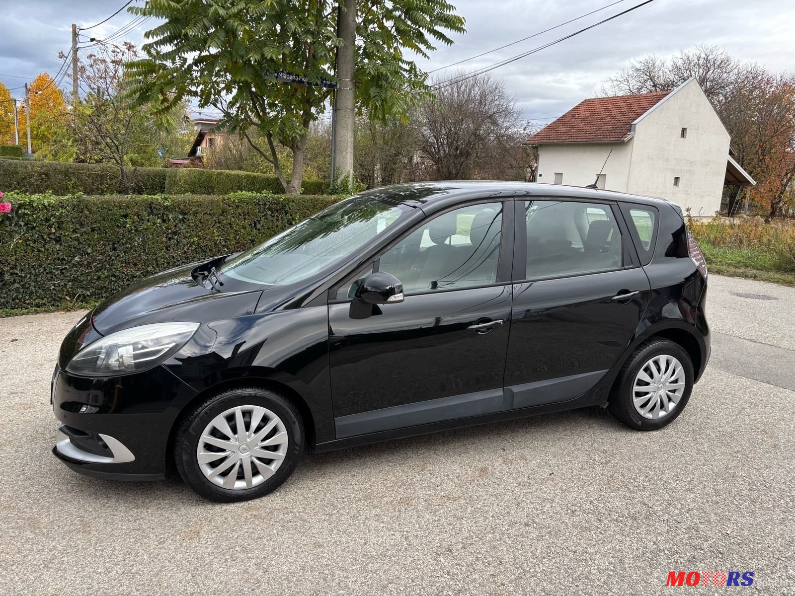 2013' Renault Scenic 1,5 Dci photo #5