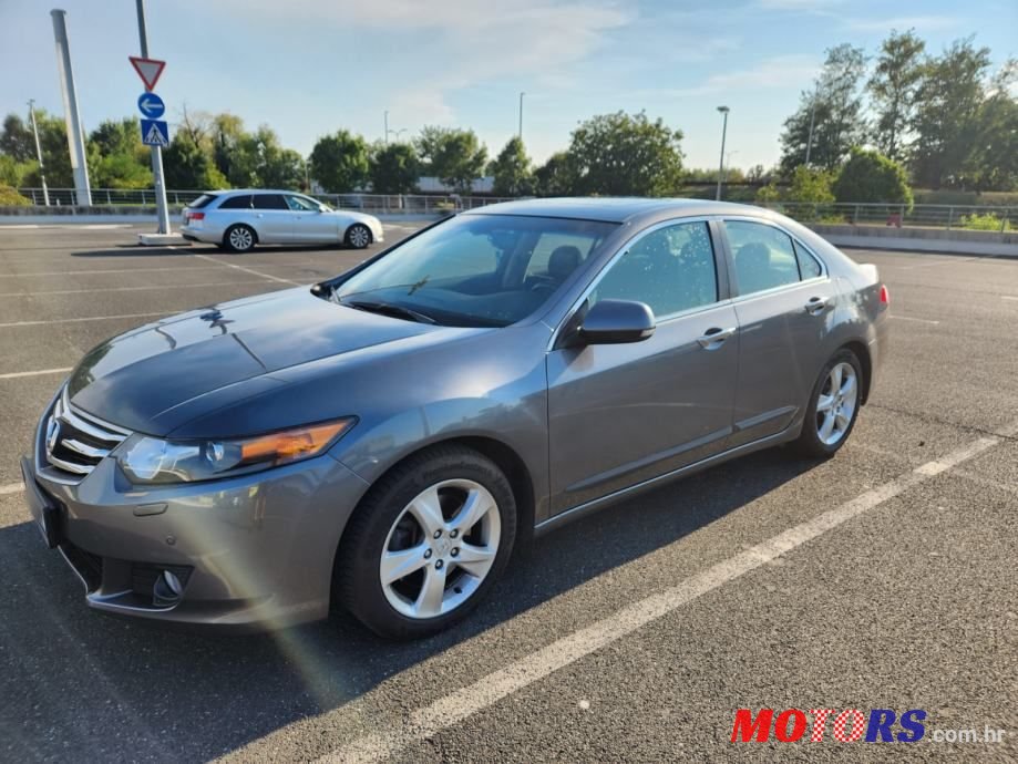 2010' Honda Accord 2,4 I photo #1