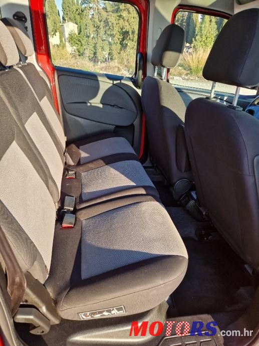 2013' Fiat Doblo 1,6 Multijet 16V photo #2