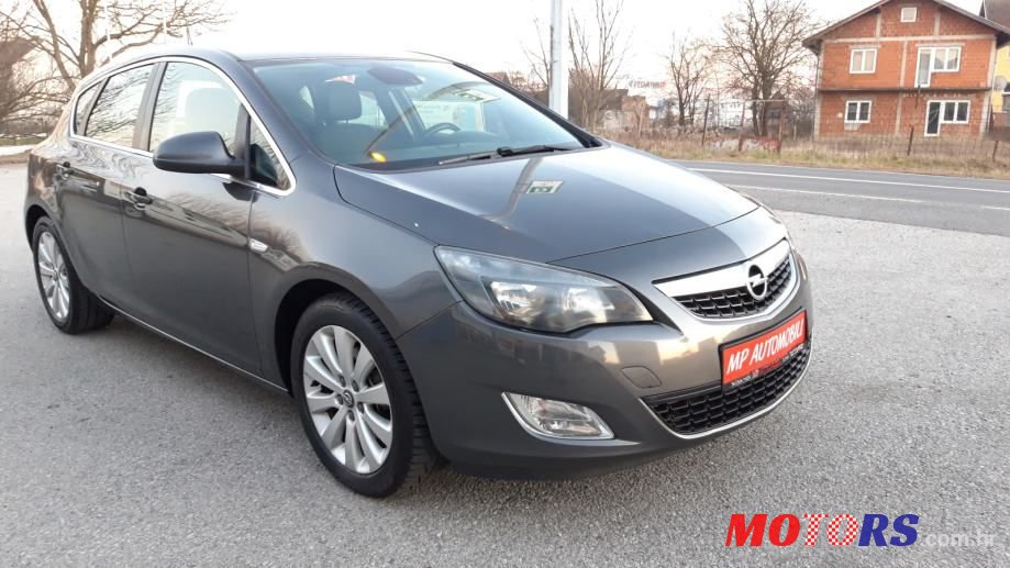 2012' Opel Astra 1,7 Cdti photo #3