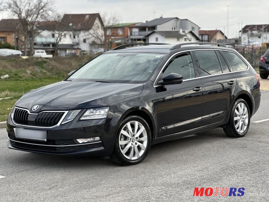 2018' Skoda Octavia Combi photo #2