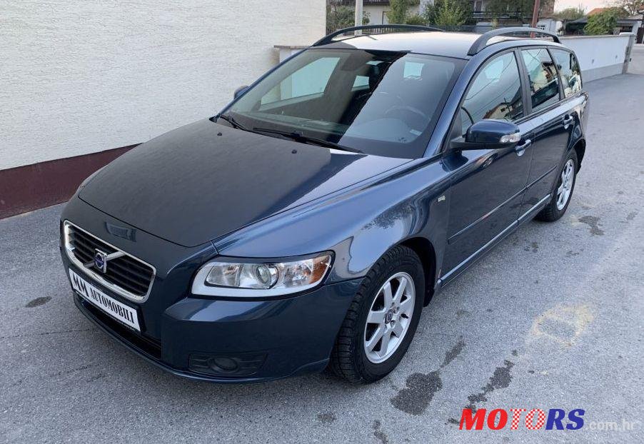 2010' Volvo V50 1,6 D photo #1