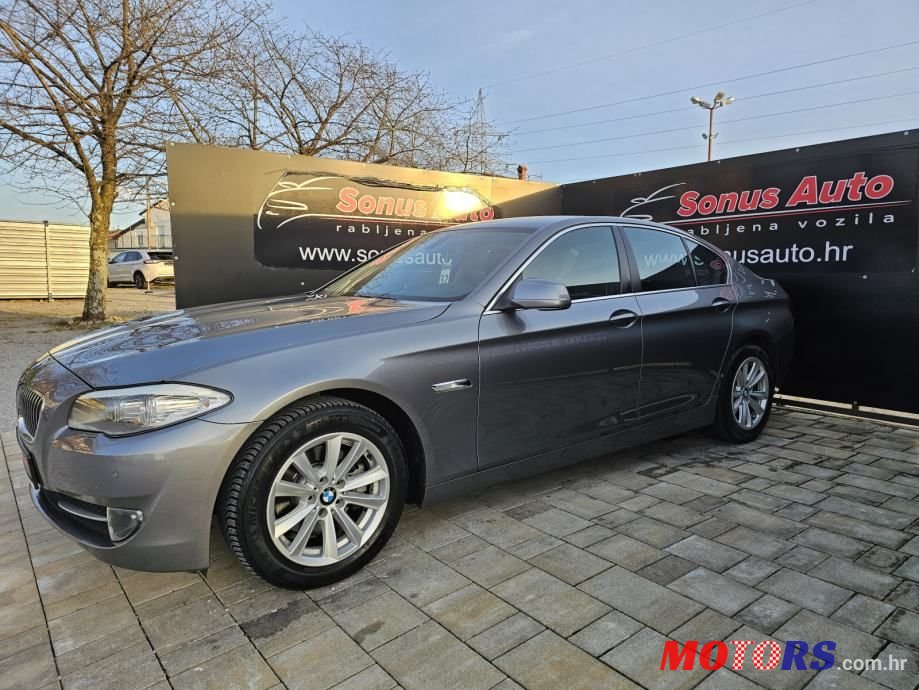 2012' BMW Serija 5 520D photo #3