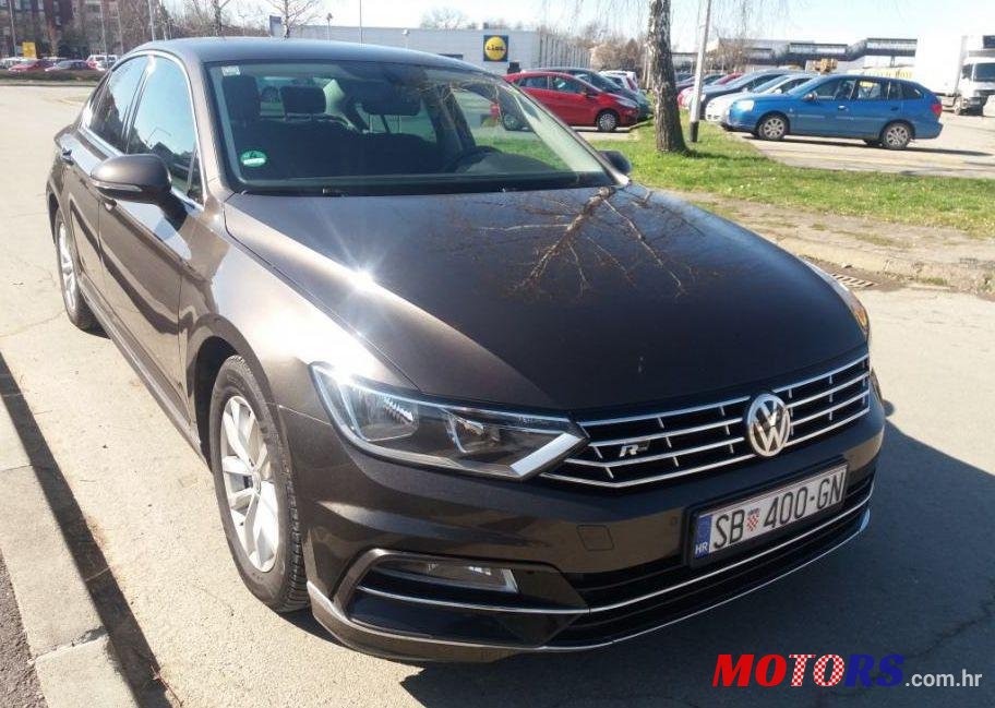 2015' Volkswagen Passat 2,0 Tdi Bmt photo #1