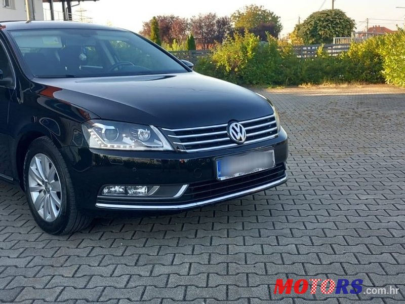 2014' Volkswagen Passat 1,6 Tdi Bmt photo #3