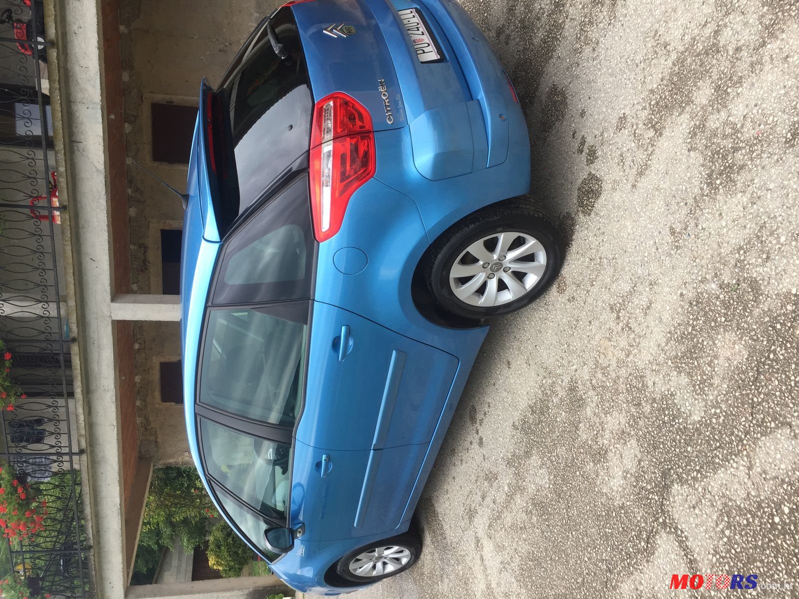 2007' Citroen C4 Picasso photo #2