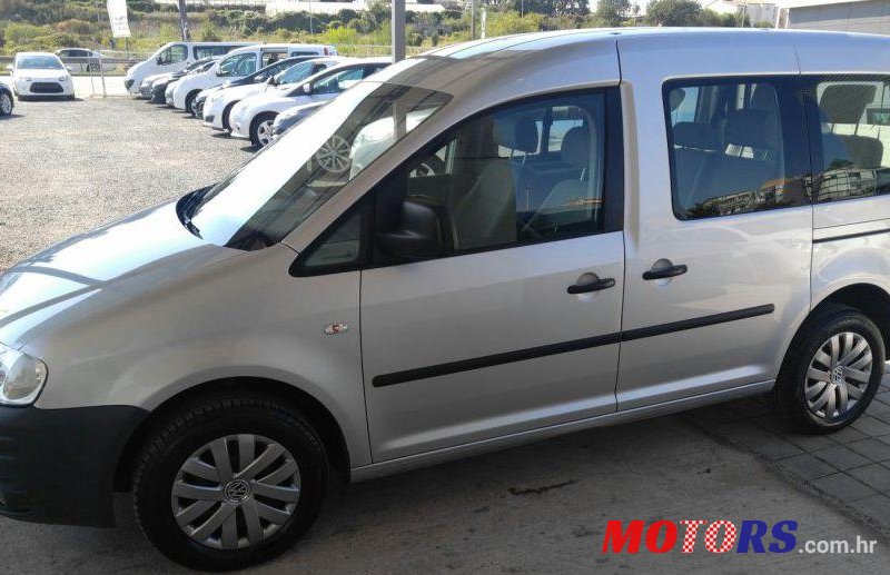 2010' Volkswagen Caddy 1,9 Tdi photo #2