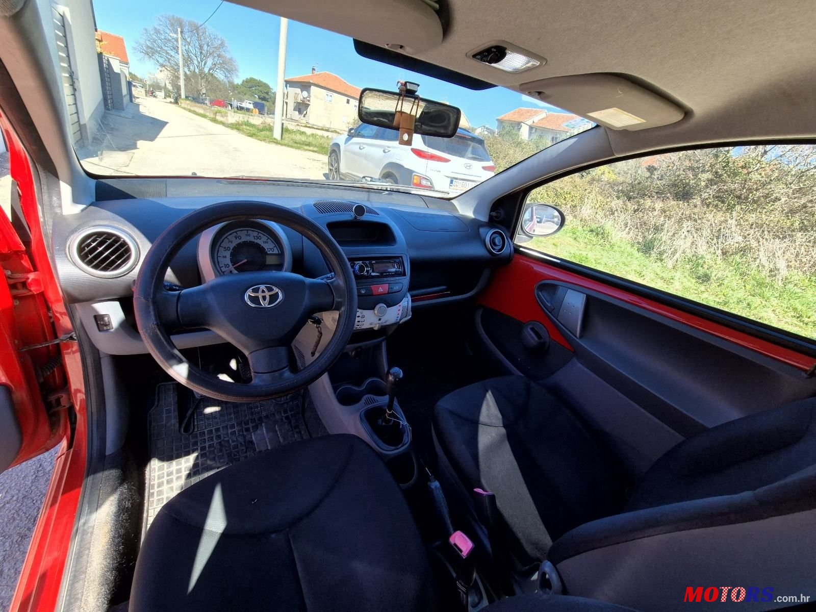 2010' Toyota Aygo 1,0 Vvt-I photo #5