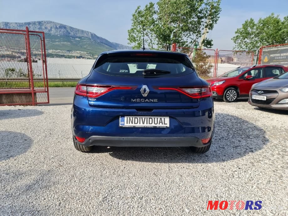 2017' Renault Megane Dci 90 photo #5