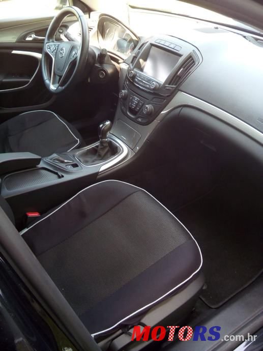 2014' Opel Insignia Karavan photo #3