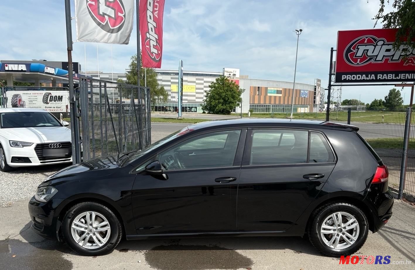 2013' Volkswagen Golf VII 1,6 Tdi Bmt photo #3