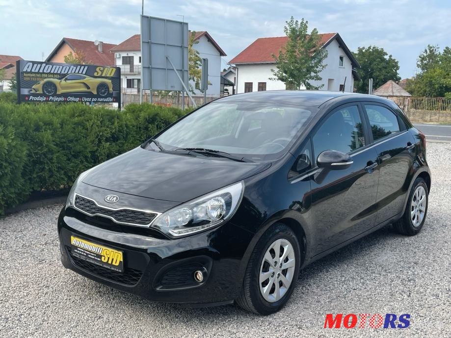 2012' Kia Rio photo #1