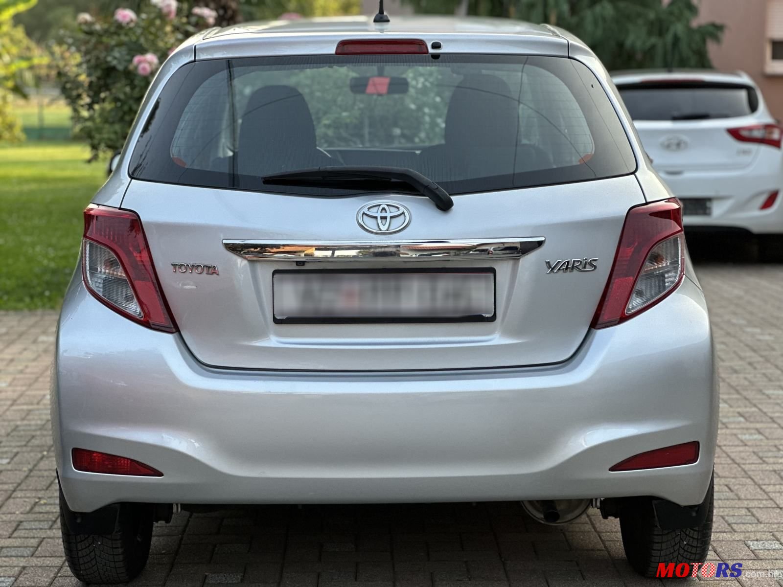 2012' Toyota Yaris 1,0 Vvt-I Sol photo #4