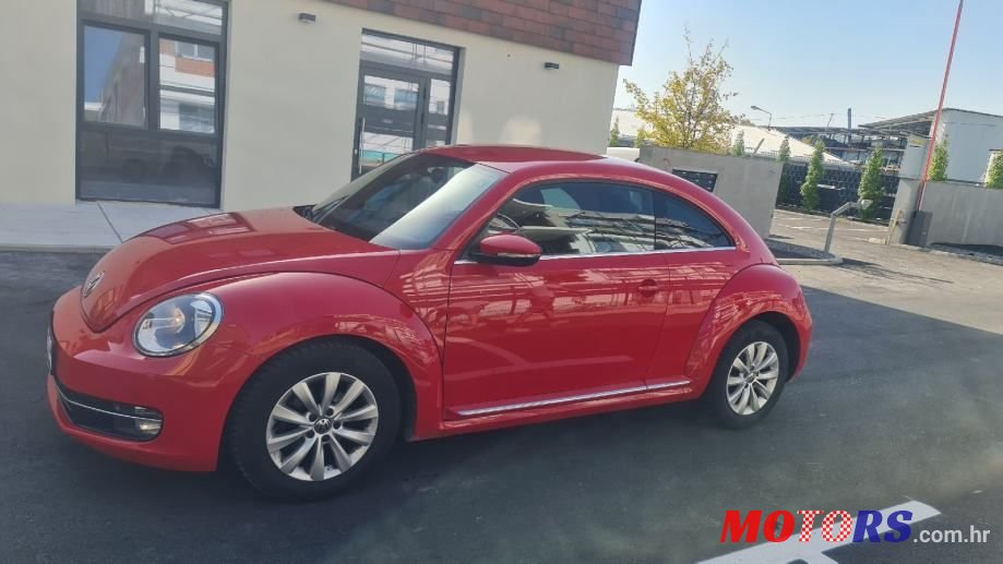2012' Volkswagen Beetle 1,6 Tdi photo #3