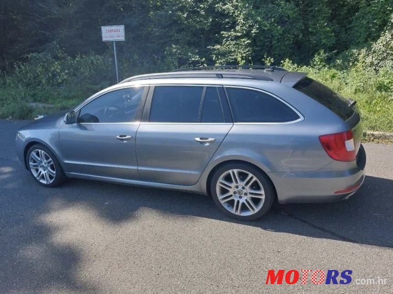 2013' Skoda Superb 1,6 Tdi photo #2