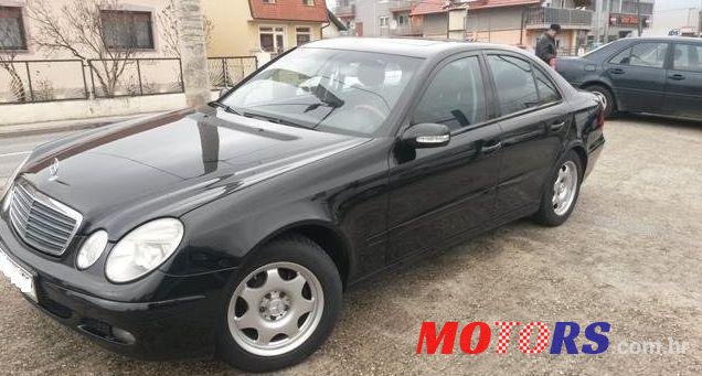 2004' Mercedes-Benz E-Klasa 200 Cdi photo #2