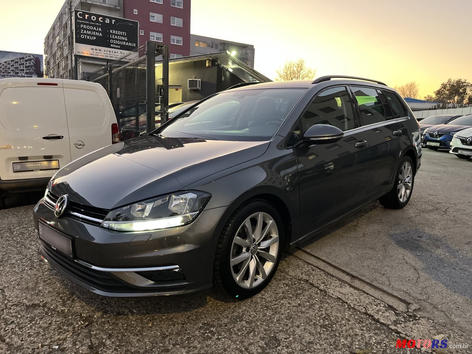 2019' Volkswagen Golf VII Variant photo #3