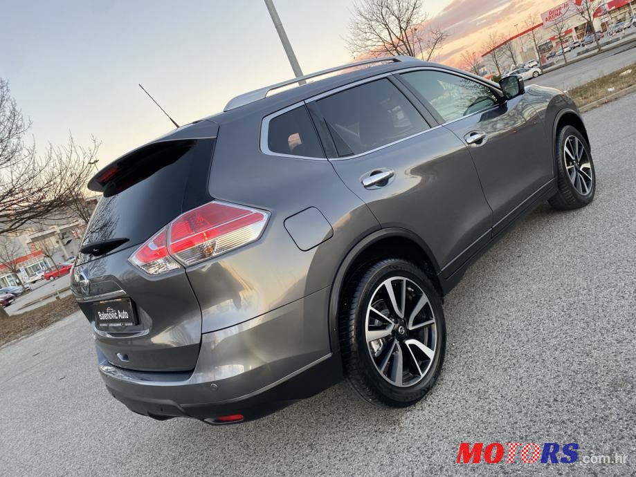 2015' Nissan X-Trail photo #3