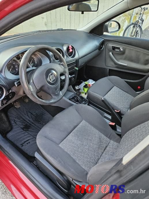 2006' SEAT Cordoba 1,4 16V photo #3