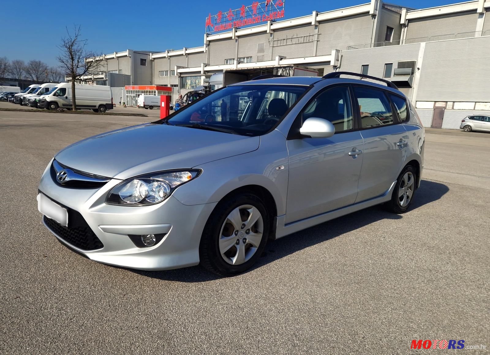 2010' Hyundai i30 Cw 1,6 Crdi photo #2