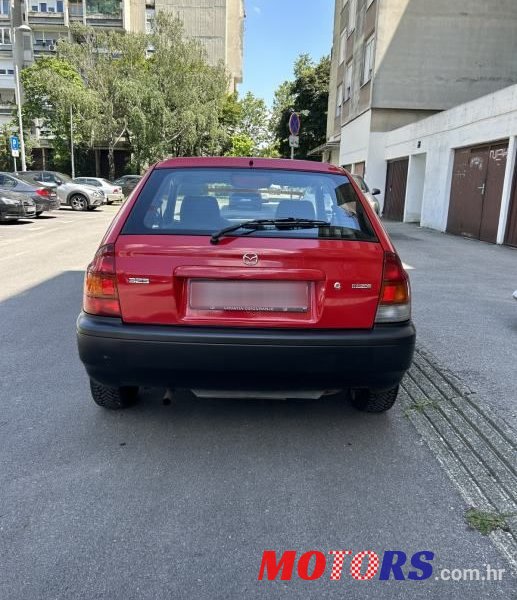 2000' Mazda 323 P 1,3 I photo #2