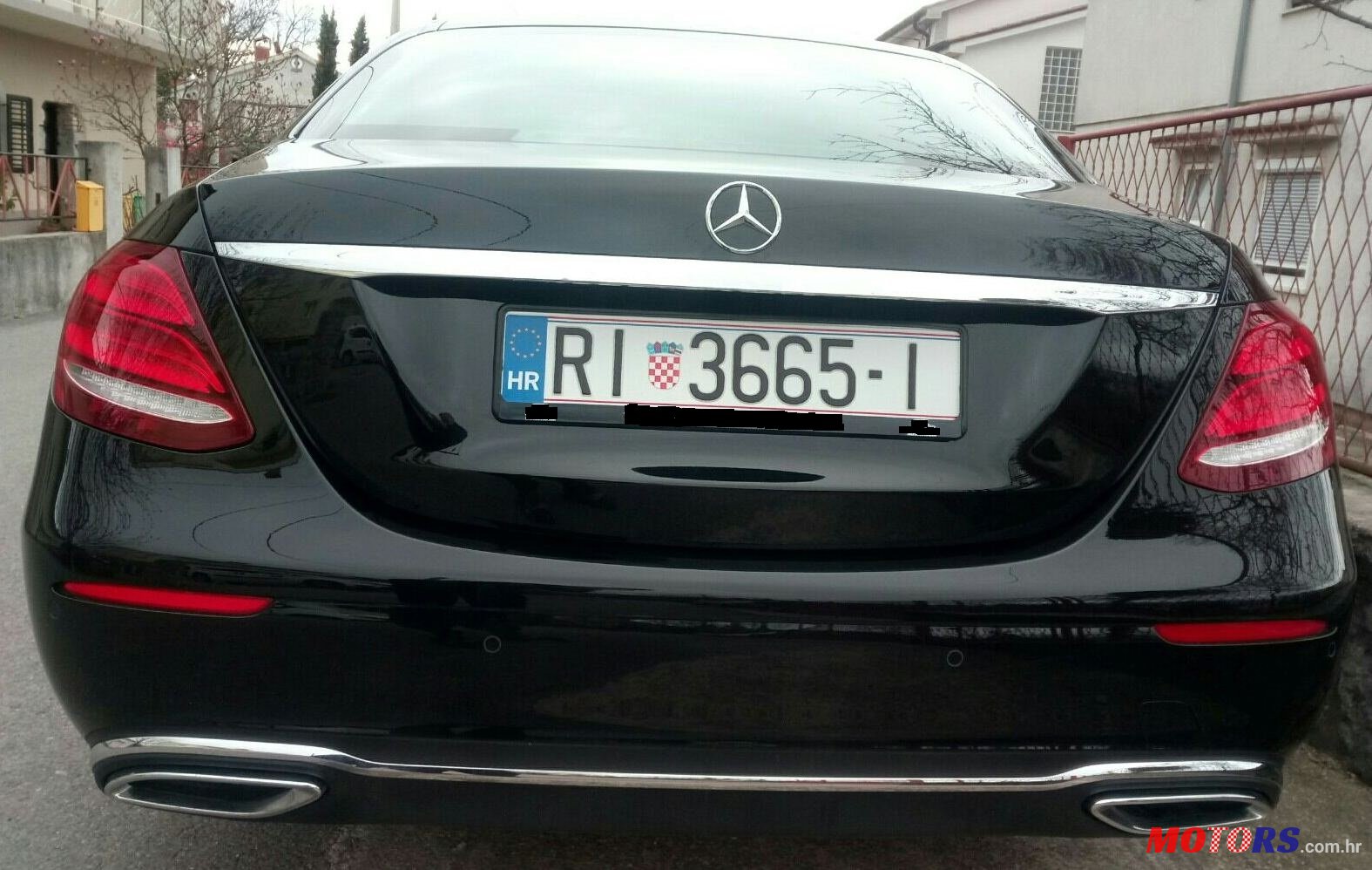 2017' Mercedes-Benz 220E Avandgarde Edition 1 Aut photo #6