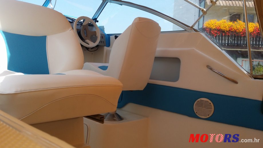 2001' Bayliner photo #2