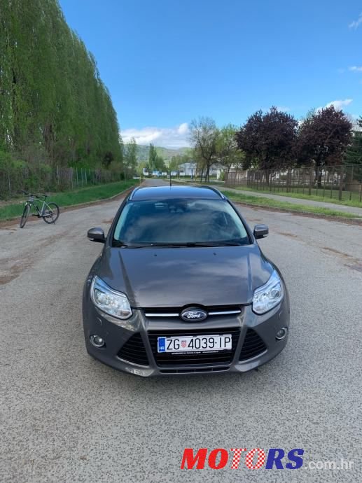 2012' Ford Focus Karavan photo #2